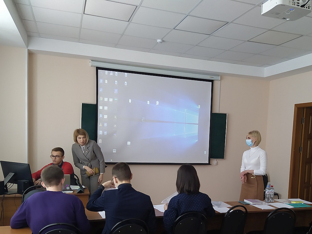 Университетский Турнир по физике